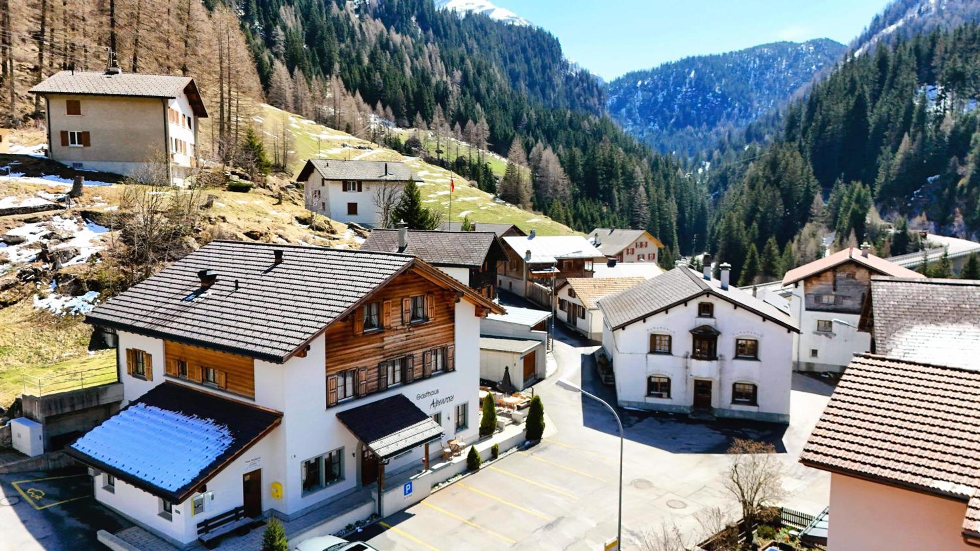 Gasthaus Alpenrose Innerferrera Экстерьер фото